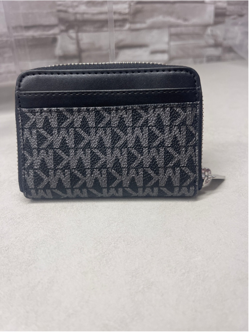 Michael Kors XS Carryall Tote & Matching Wallet Set Black/Silver 
Metallic - Picture 12 of 13